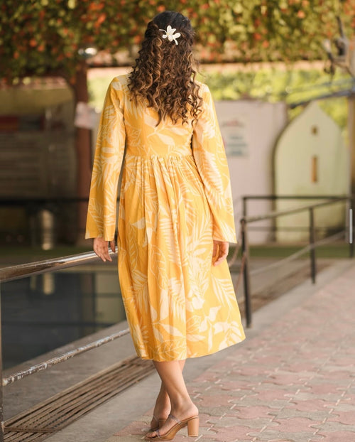Flowy yellow dress